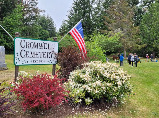 Cromwell Cemetery 2024 Annual Clean Up Day